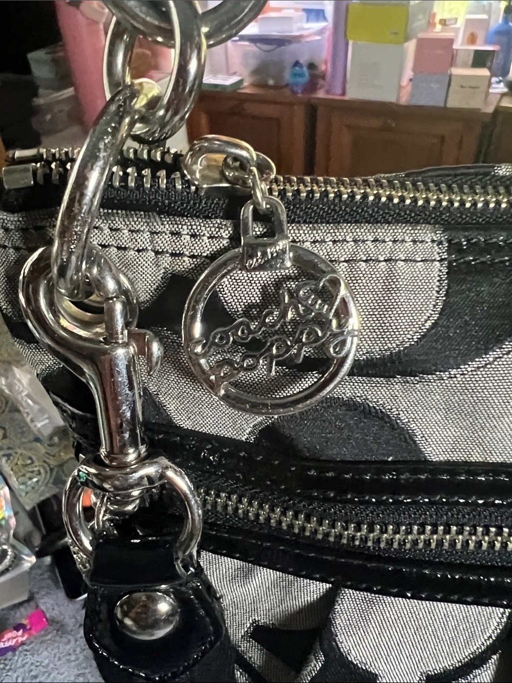 Coach Poppy Signature Canvas Crossbody in Black & Cream - Picture 2 of 8
